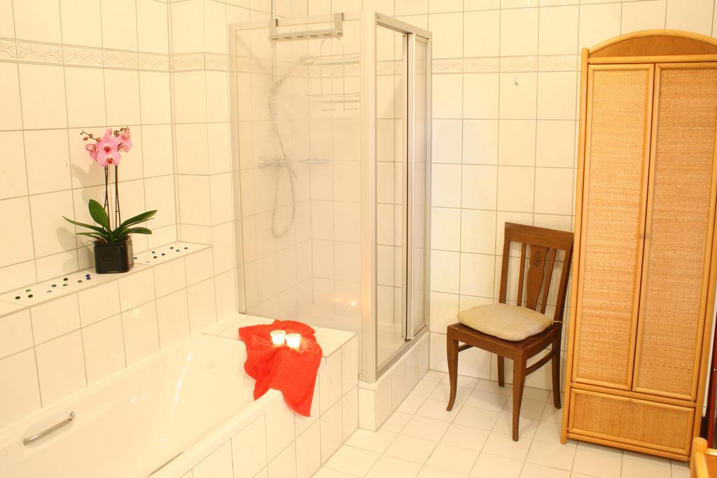 Ferienwohnung Hoff Gollingen エクステリア 写真